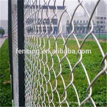 Home garden and Playground use chain link fence